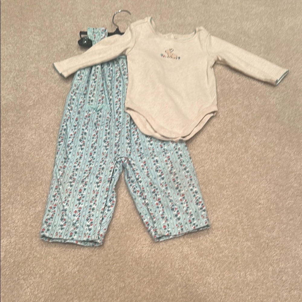 Easter outfit 6-12 months 2 piece outfit by Janie and Jack .spring design